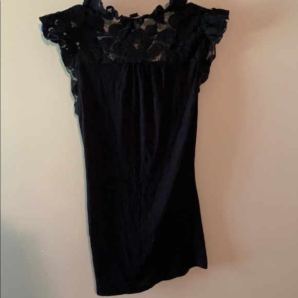 Black ruffle sleeve shirt - Picture 2 of 4